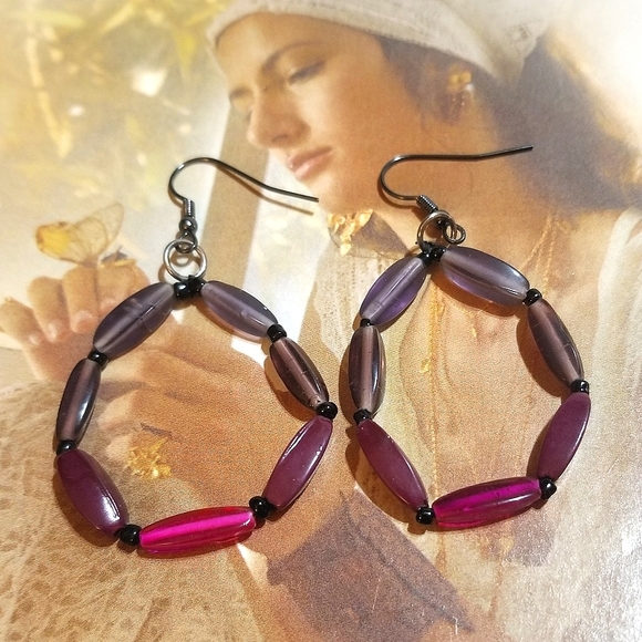 NEW Premier Designs Bohemian Purple and Grey Bead Hoop Earrings - Picture 2 of 5